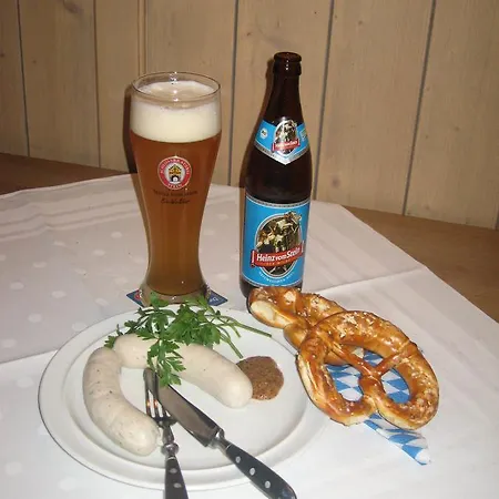 Reischacher Hof 2* Reischach