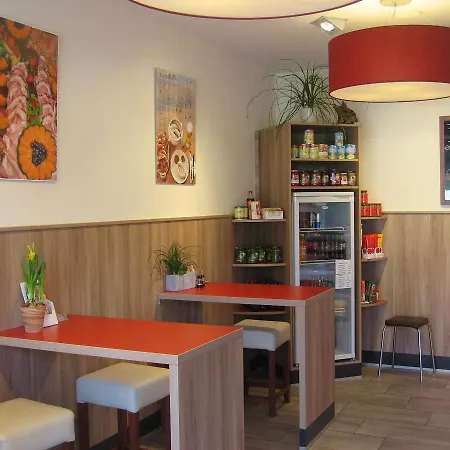 Inn Reischacher Hof 2*